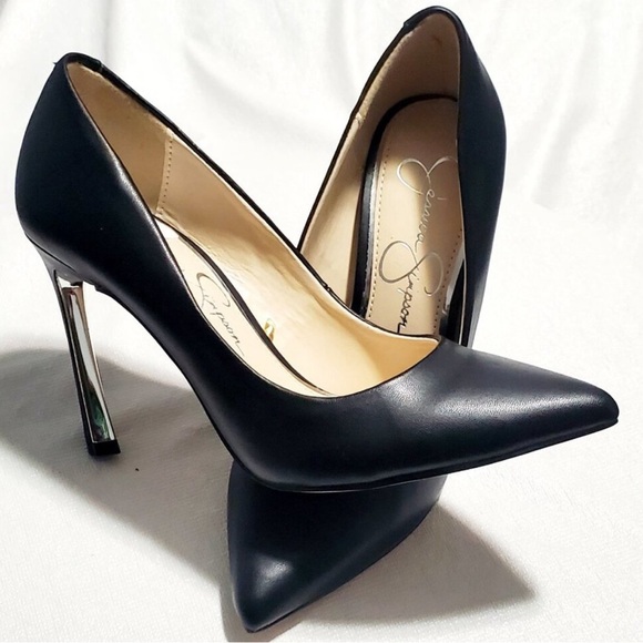 Jessica Simpson Shoes - Jessica Simpson black pumps